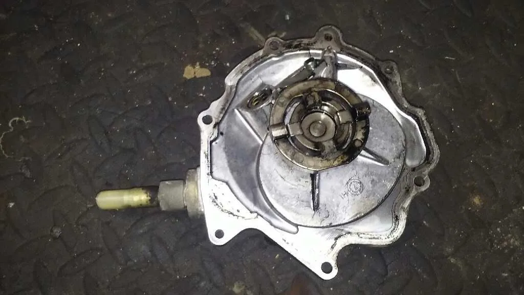 Depresor Freno / Bomba Vacio para Mercedes-Benz Vito (W638) Caja Cerrada
