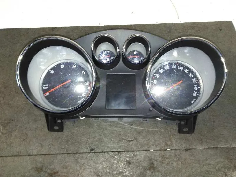 Cuadro Instrumentos para Opel Astra J Lim.