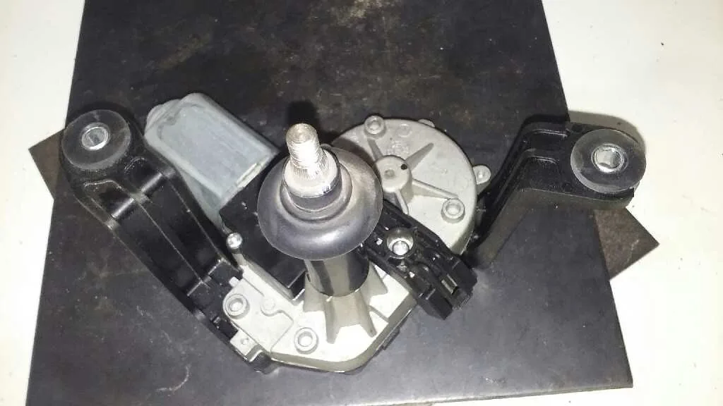 Motor Limpia Trasero para Opel Astra J Lim.