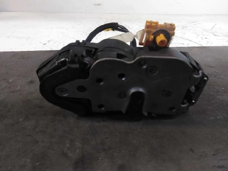 Cerradura Puerta Trasera Derecha para Opel Astra J Lim.