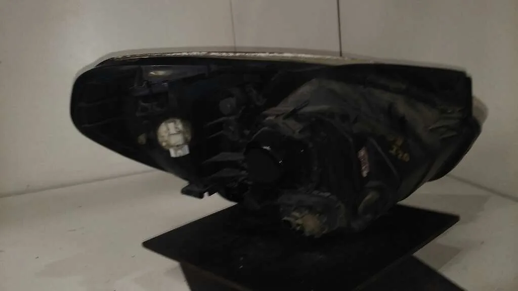 Faro Izquierdo para Hyundai Accent (Mc)