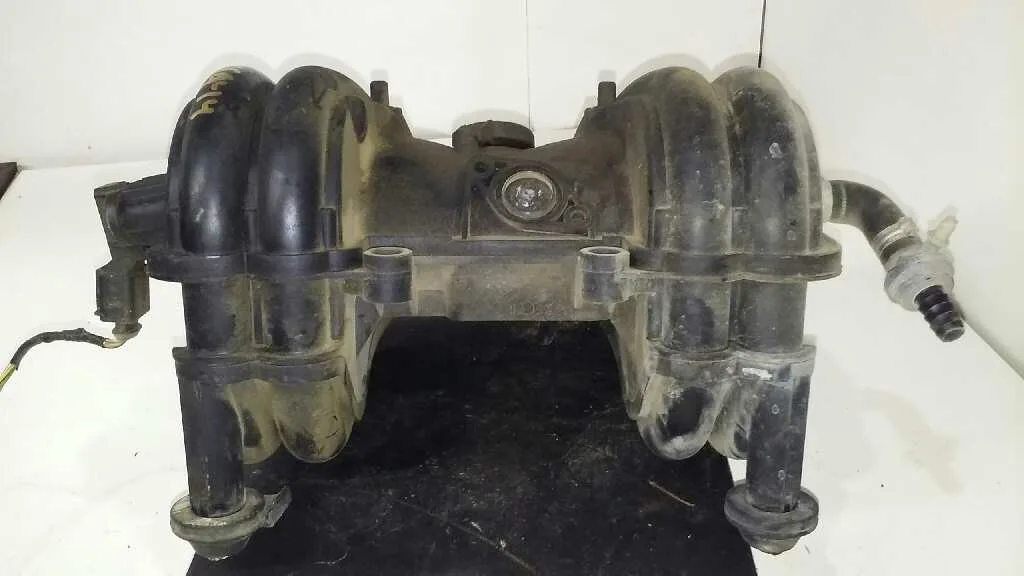 Colector Admision para Seat Cordoba Berlina (6K2)