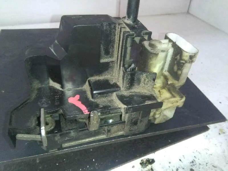 Cerradura Puerta Delantera Derecha para Fiat Doblo (119)