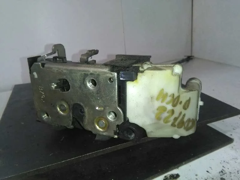 Cerradura Puerta Delantera Derecha para Fiat Doblo (119)
