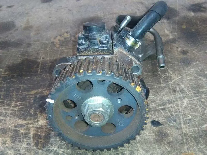 Bomba Inyeccion para Opel Insignia Berlina