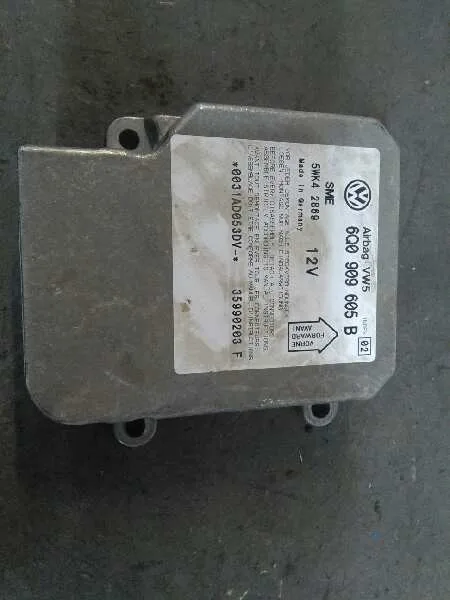 Centralita Airbag para Volkswagen Passat Berlina (3B2)