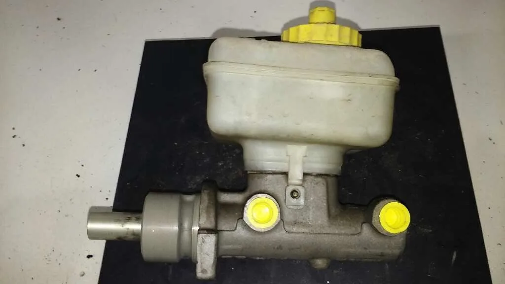 Bomba Freno para Skoda Octavia Berlina (1U2)