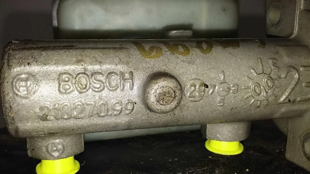 Bomba Freno para Skoda Octavia Berlina (1U2)