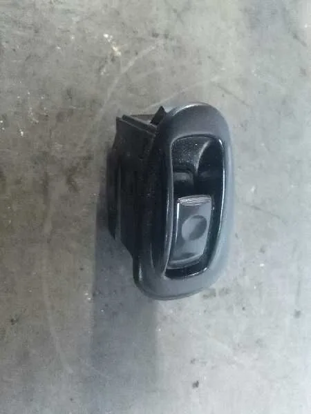 Mando Elevalunas Trasero Izquierdo para Mitsubishi Santamo (Hyundai)