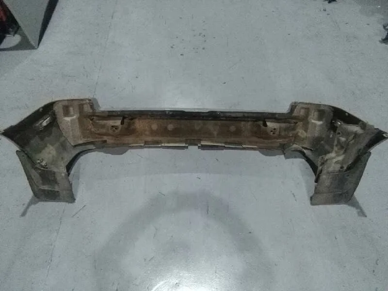 Paragolpes Trasero para Mitsubishi Santamo (Hyundai)