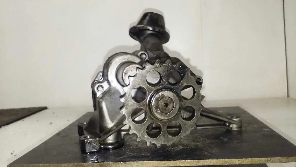 Bomba Aceite para Mercedes-Benz Vito (W638) Caja Cerrada