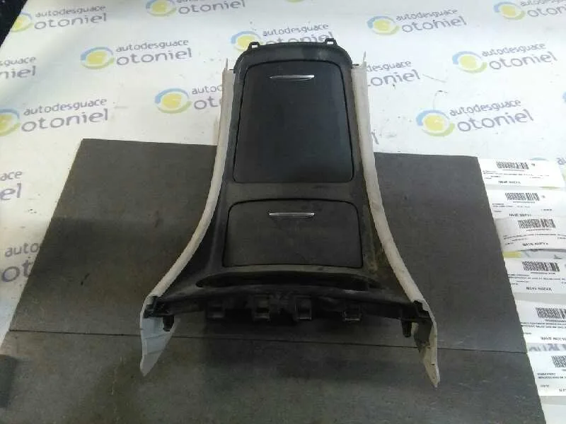 Consola Central para Mercedes-Benz Clase Cla (W117)