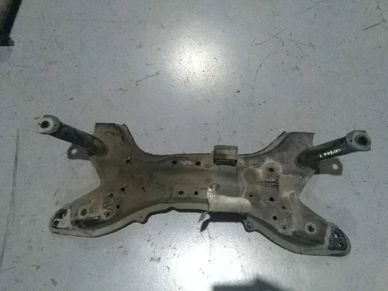 Puente Delantero para Toyota Yaris (Ncp1/Nlp1/Scp1)