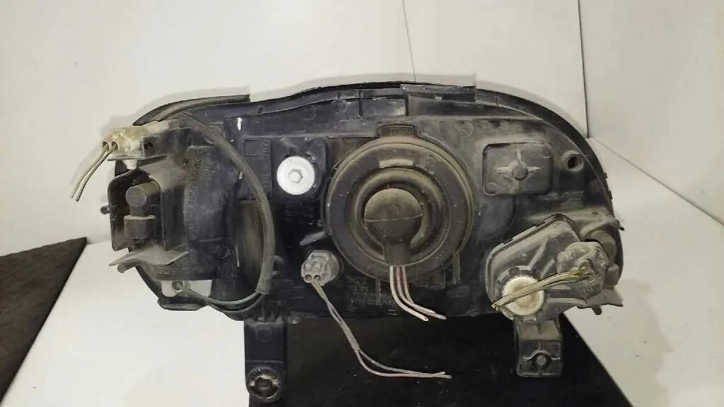 Faro Izquierdo para Suzuki Baleno Berlina Sy (Eg)