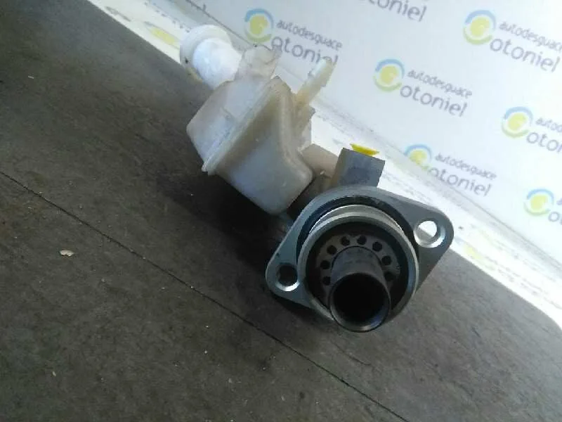 Bomba Freno para Nissan Micra (K12E)