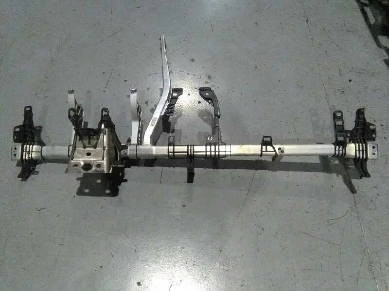 Salpicadero para Mercedes-Benz Clase Cla (W117)