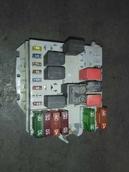Caja Reles / Fusibles para Alfa Romeo 147 (190)