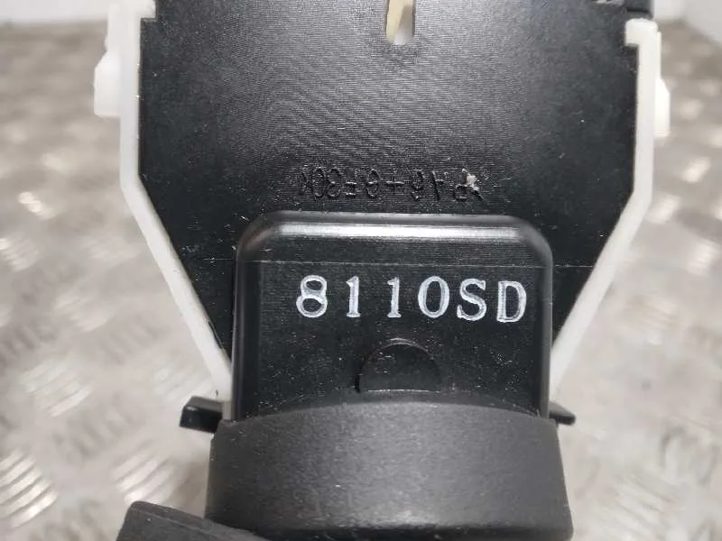 Mando Limpia para Nissan Micra (K12E)