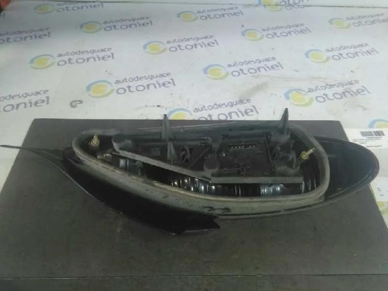 Piloto Trasero Derecho para Peugeot 406 Coupe (S1/S2)