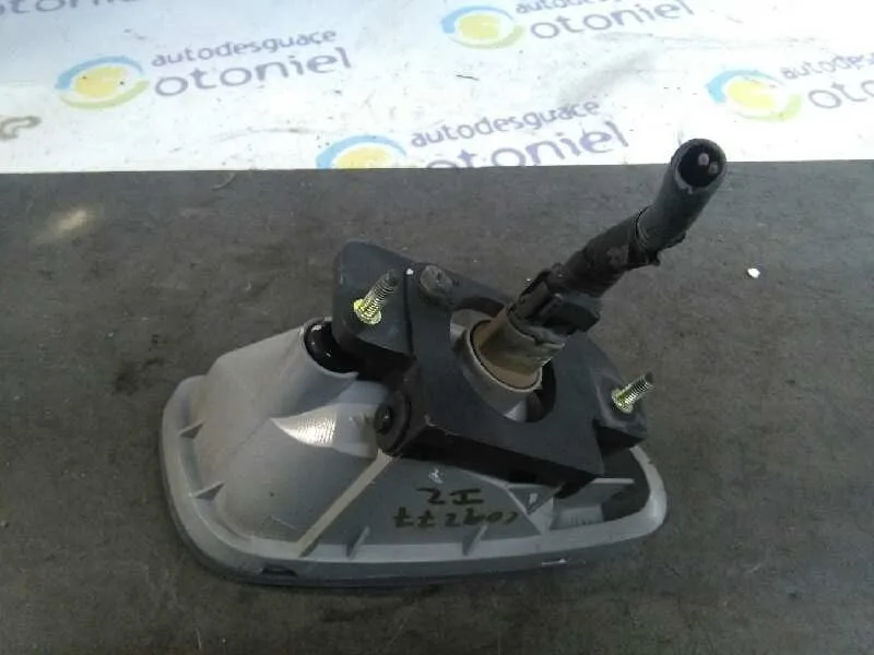 Faro Antiniebla Izquierdo para Chevrolet Lacetti
