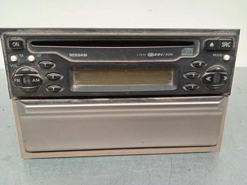 Sistema Audio / Radio Cd para Nissan X-Trail (T30)