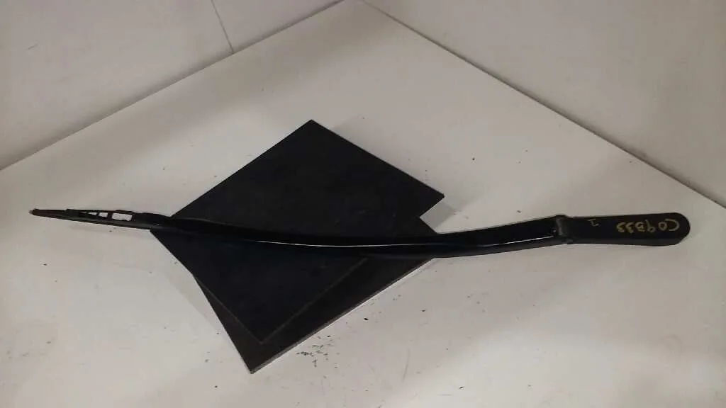 Brazo Limpia Delantero Izquierdo para Alfa Romeo 147 (190)