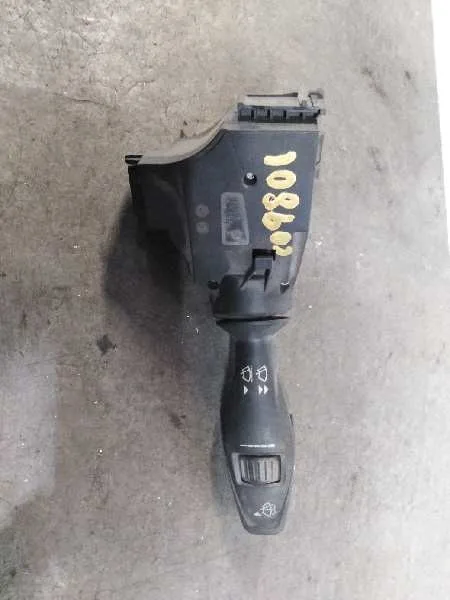 Mando Limpia para Ford Fiesta (Cb1)