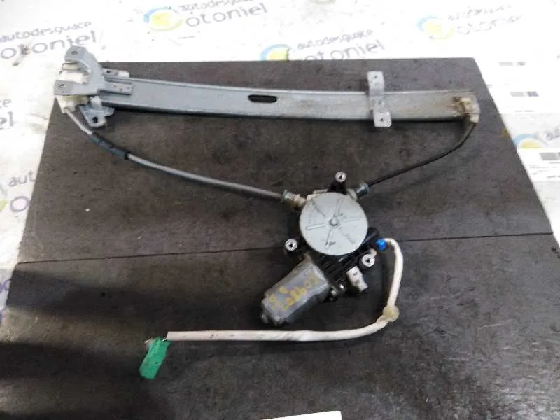 Elevalunas Delantero Derecho para Honda Jazz (Gd1/5)