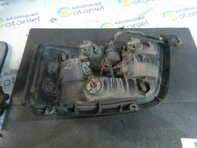 Piloto Trasero Izquierdo para Suzuki Baleno Berlina Sy (Eg)