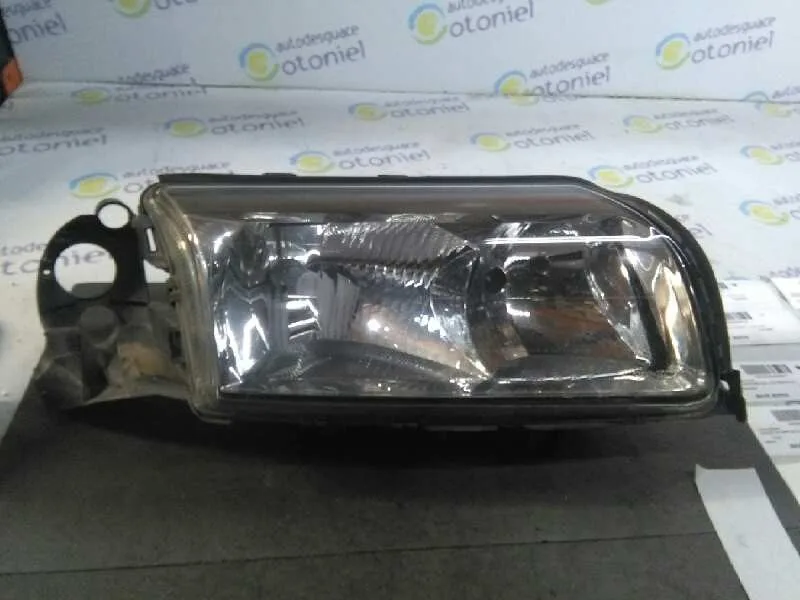 Faro Derecho para Volvo S80 Berlina