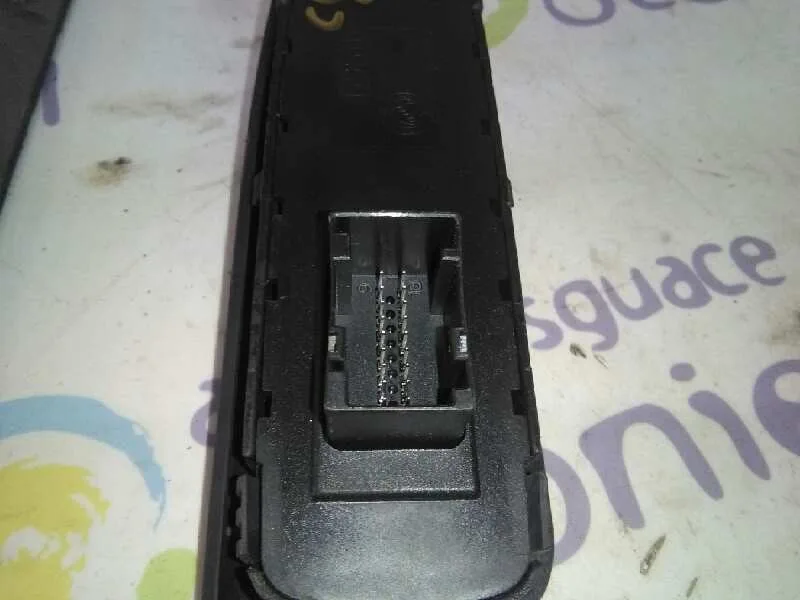 Mando Elevalunas Delantero Izquierdo para Fiat Stilo (192)