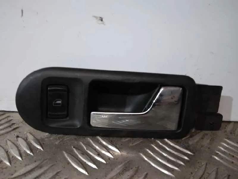 Maneta Interior Delantera Derecha para Volkswagen Golf Iv Berlina (1J1)