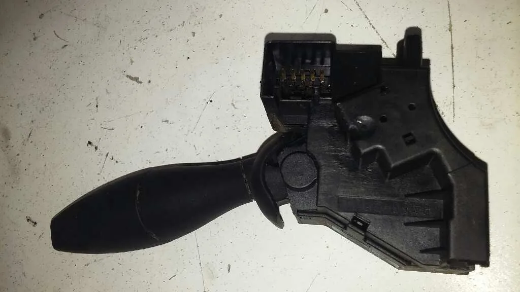 Mando Luces para Ford Fusion (Cbk)