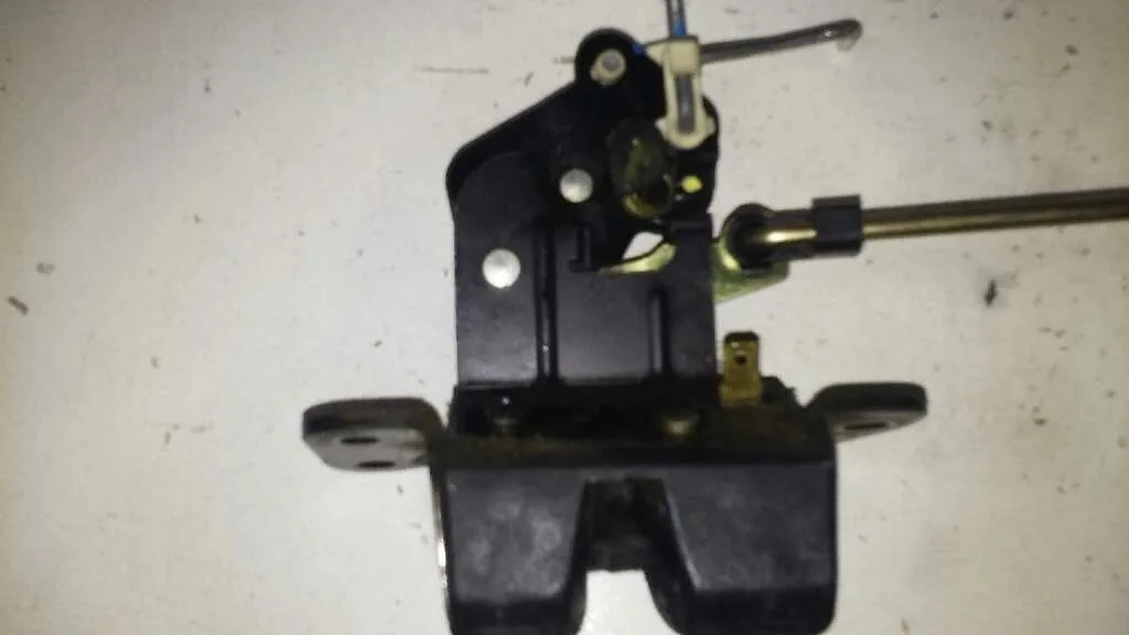 Cerradura Maletero / Porton para Hyundai Tucson (Jm)