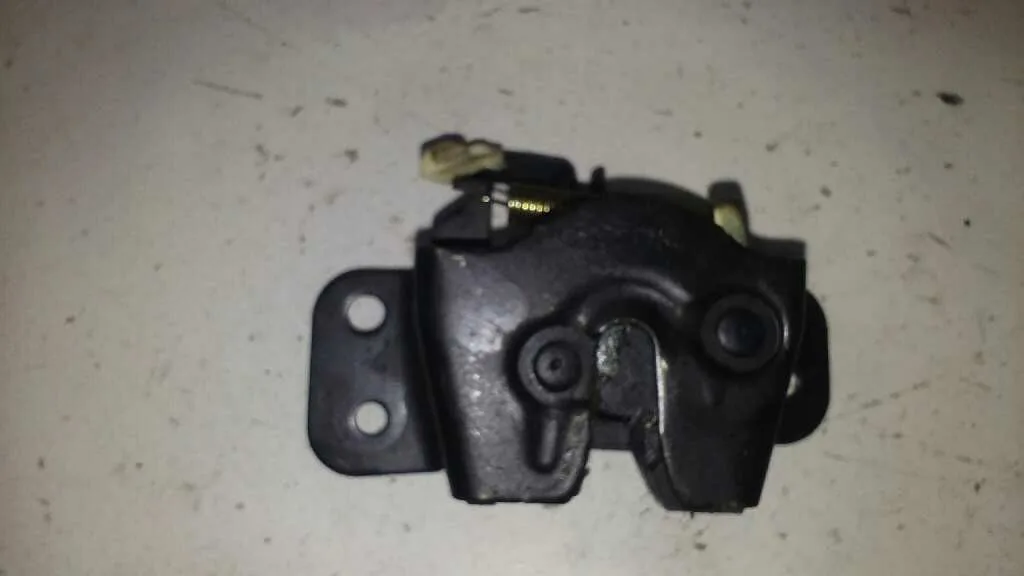 Cerradura Maletero / Porton para Hyundai Tucson (Jm)