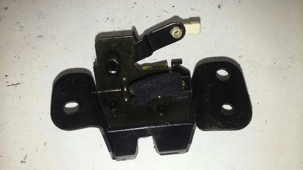 Cerradura Maletero / Porton para Hyundai Tucson (Jm)