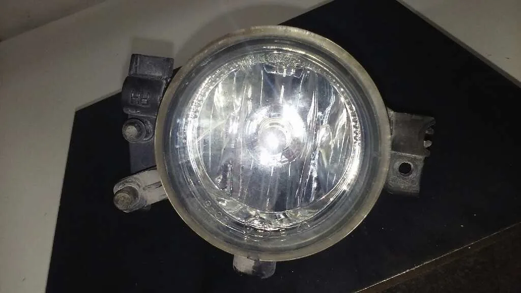 Faro Antiniebla Derecho para Ford Focus C-Max (Cap)