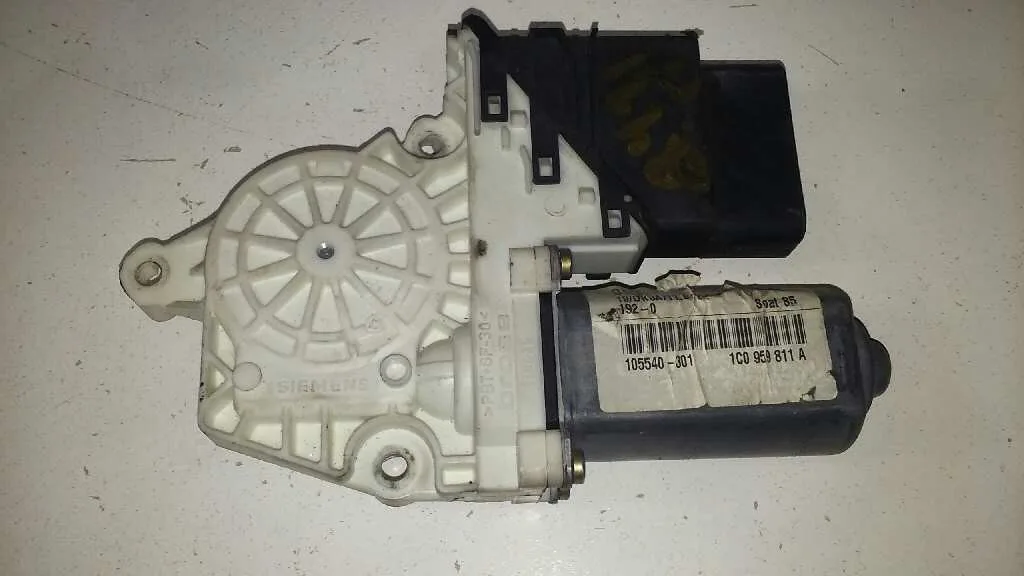 Motor Elevalunas Trasero Derecho para Seat Leon (1M1)