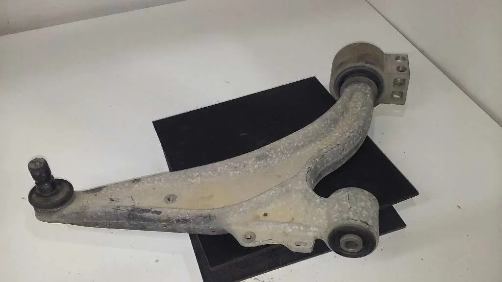 Brazo Suspension Inferior Delantero Derecho para Opel Astra J Lim.