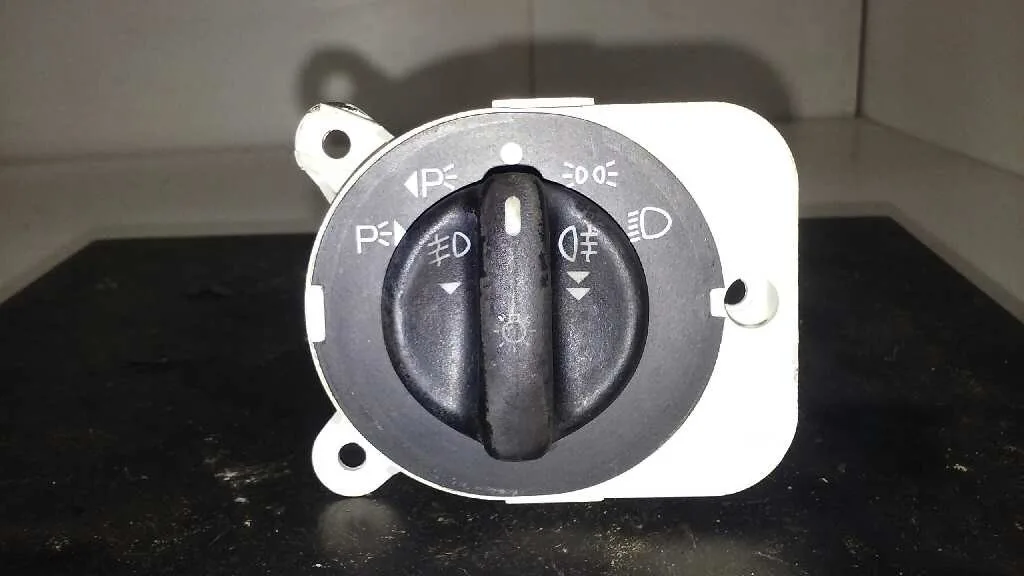 Mando Luces para Ford Mondeo Berlina (Gd)
