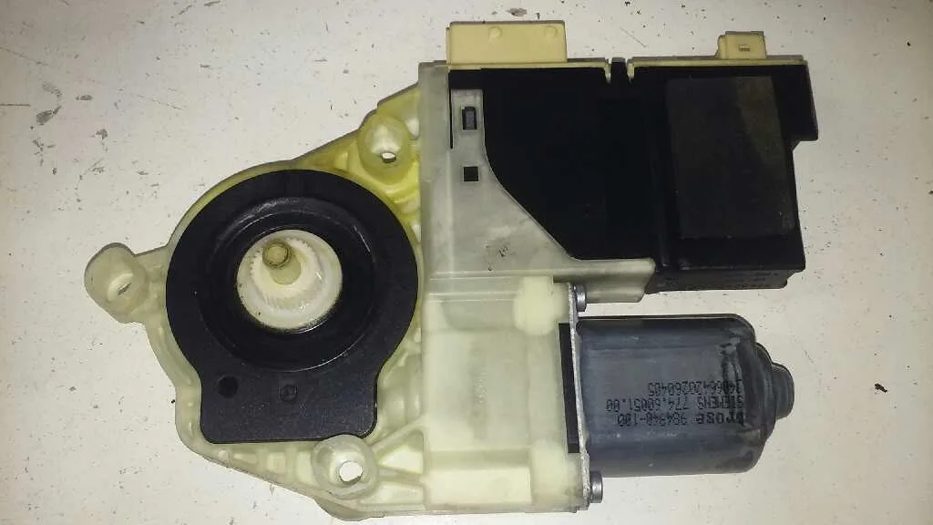 Motor Elevalunas Delantero Derecho para Citroën C4 Coupe