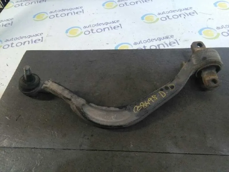 Brazo Suspension Inferior Delantero Derecho para Mitsubishi Galant Berlina (Ea0)