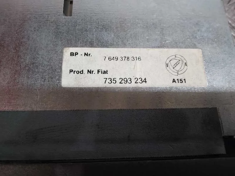 Sistema Audio / Radio Cd para Alfa Romeo 147 (190)
