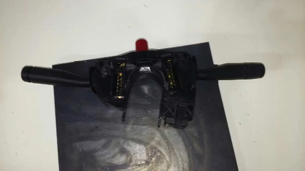 Mando Multifuncion para Ford Escort Berlina