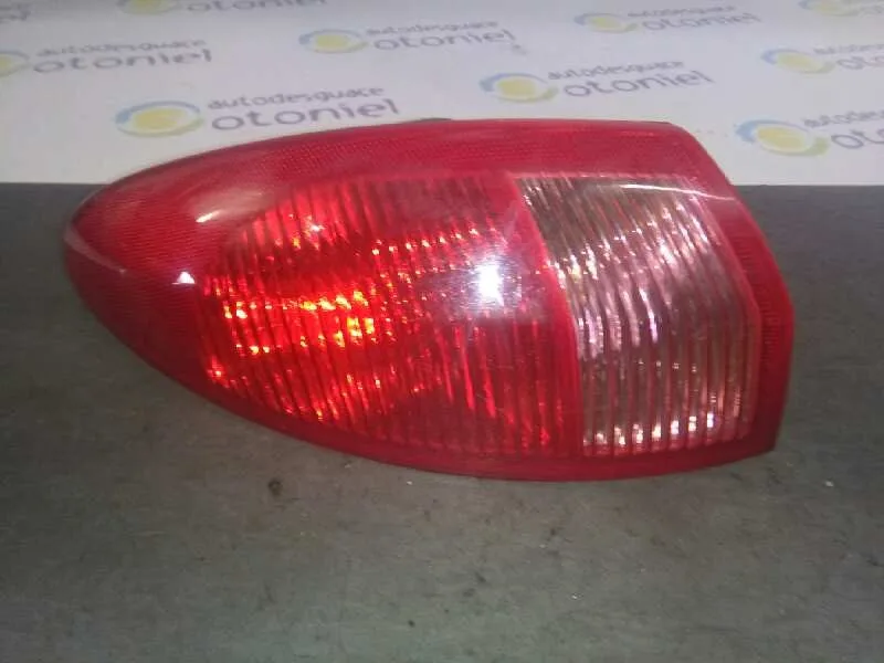 Piloto Trasero Izquierdo para Alfa Romeo 147 (190)