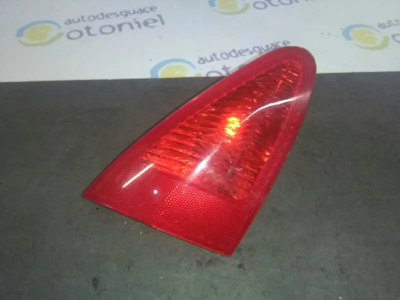Piloto Trasero Izquierdo Interior para Alfa Romeo 147 (190)