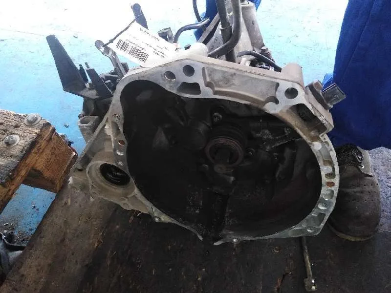 Caja Cambios para Nissan Micra (K12E)