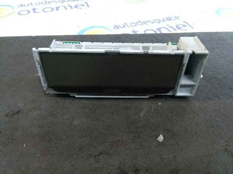 Display para Nissan Almera (N16/E)