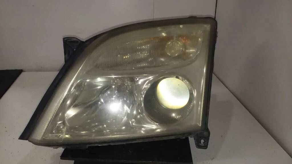 Faro Izquierdo para Opel Vectra C Berlina