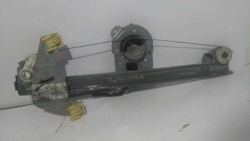 Elevalunas Delantero Izquierdo para Peugeot 107